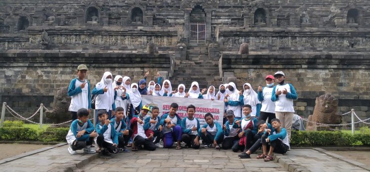 Tour Ke Borobudur